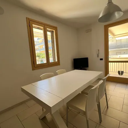 Rosmini - Parcheggio-veranda - Baia - Lido - By Click Salento Gallipolli