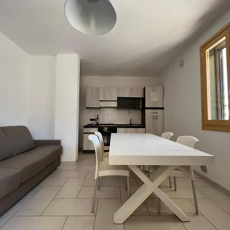 Rosmini - Parcheggio-veranda - Baia - Lido - By Click Salento * 加利波利