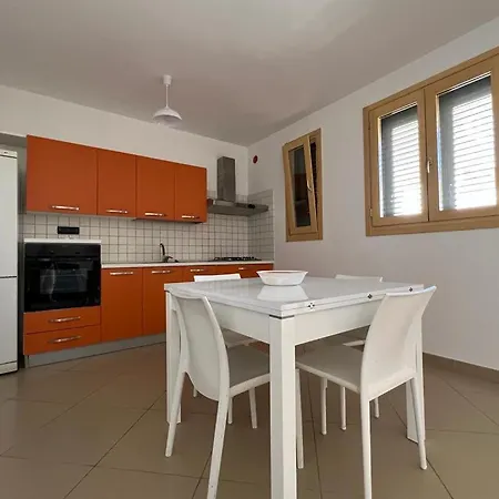 度假居 Rosmini - Parcheggio-veranda - Baia - Lido - By Click Salento *