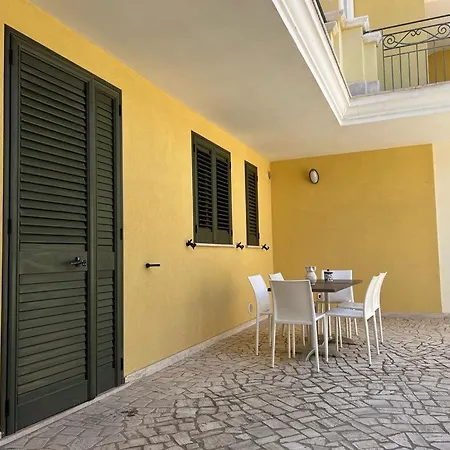 度假居 Rosmini - Parcheggio-veranda - Baia - Lido - By Click Salento 加利波利