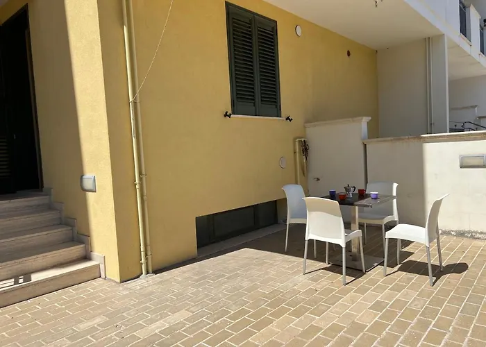 Rosmini - Parcheggio-veranda - Baia - Lido - By Click Salento Дом отдыха *