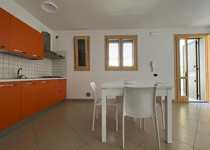 Rosmini - Parcheggio-veranda - Baia - Lido - By Click Salento