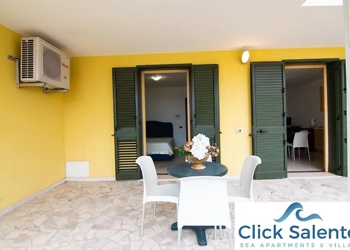 Rosmini - Parcheggio-veranda - Baia - Lido - By Click Salento